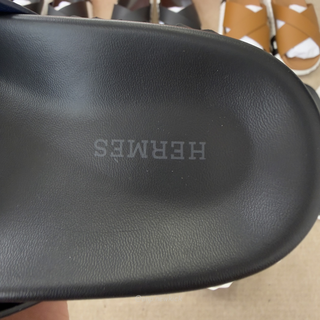 Hermes Infra Premium Sandal Mens (10) - www.newkick.vip